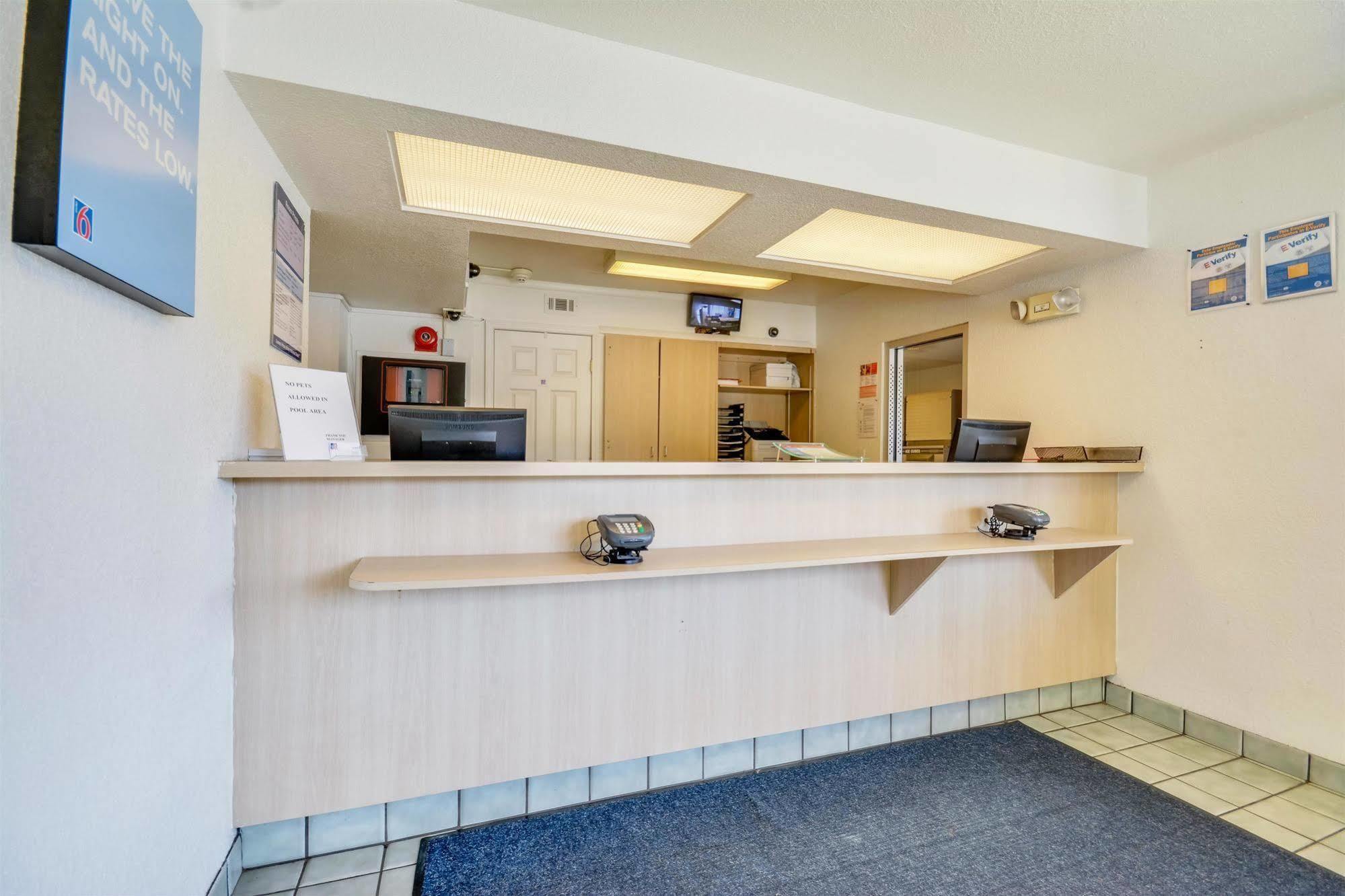 Motel 6-Tuscaloosa, Al Extérieur photo
