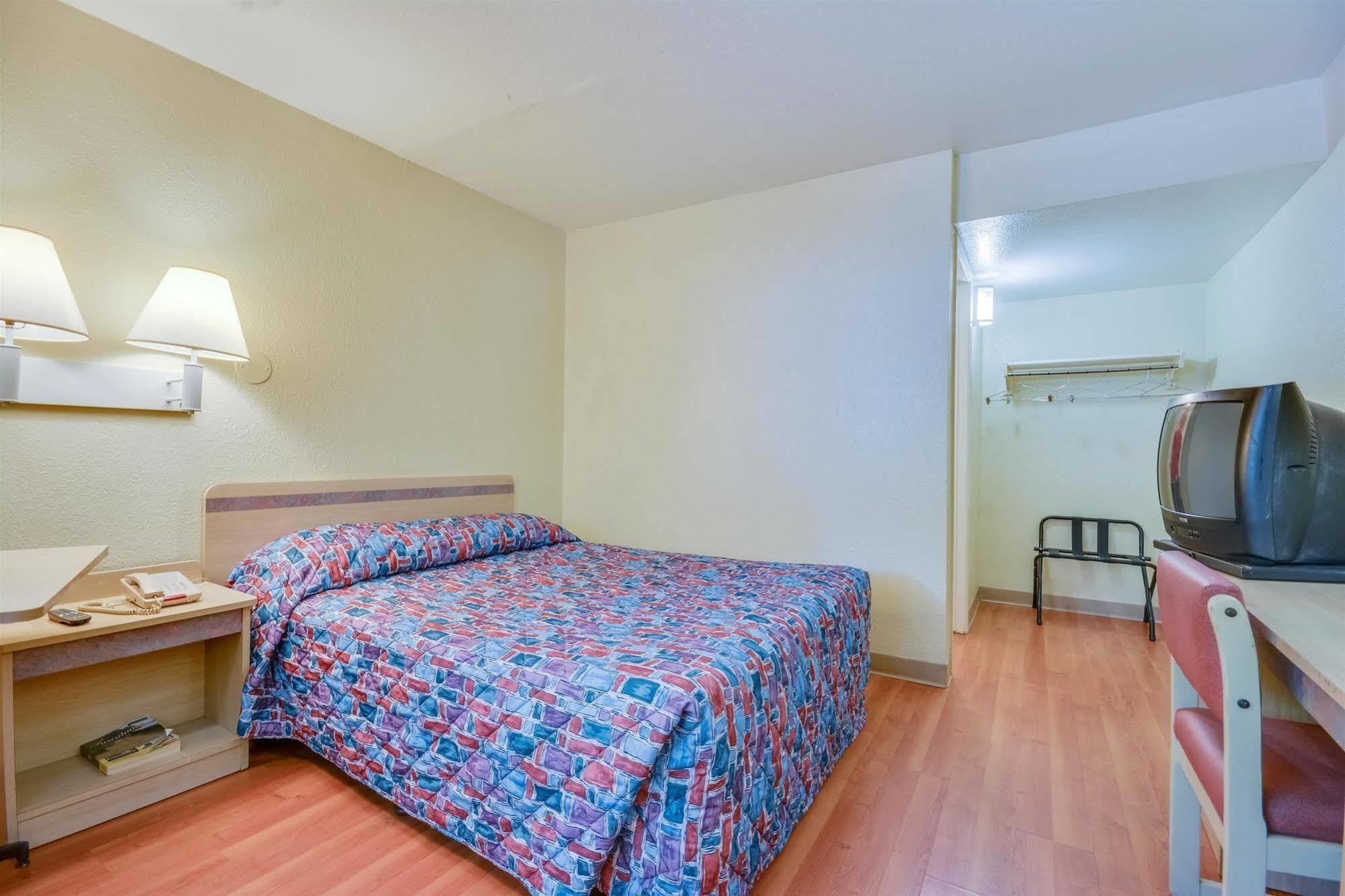 Motel 6-Tuscaloosa, Al Extérieur photo